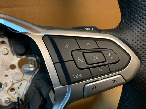 Passat B8 R line Multi Stuur Leder ACC F1 Flippers 3G0419089BD