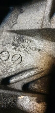 A2 1.4 TDI Dynamo steun 045903143E