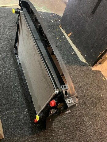 Geschikt voor Golf 7 2.0 tdi Front met koelers