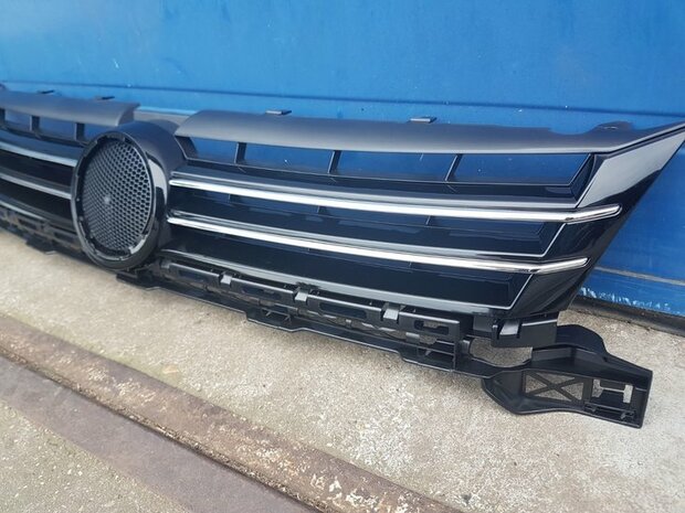 Geschikt voor Caddy Touran 2010 tot 2015 Grill 