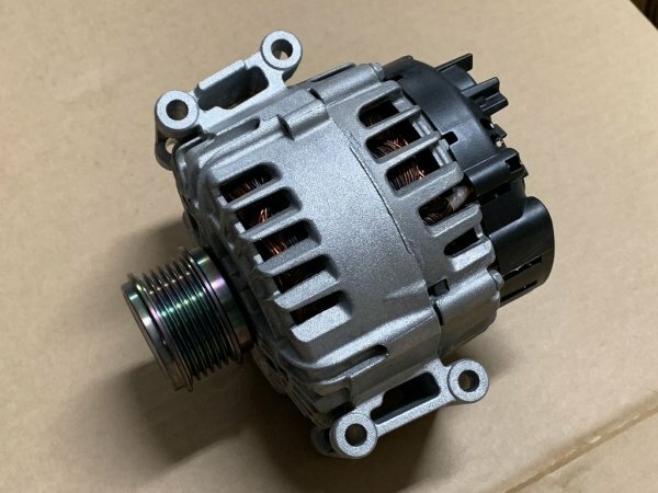 VAG Dynamo Golf Polo a3 06J903023K