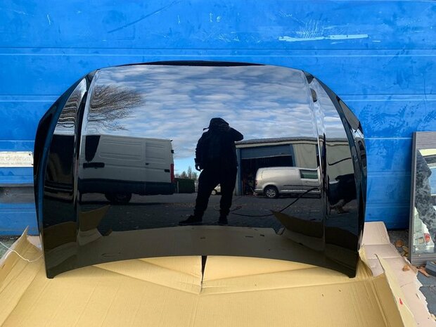 Geschikt voor Polo 2G Motorkap NIEUW in kleur LC9X
