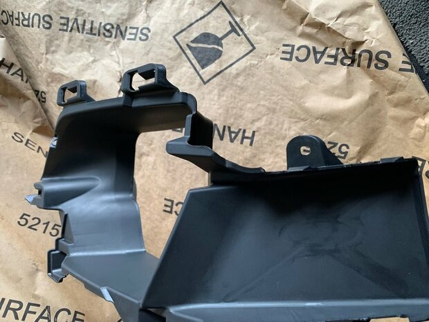 Golf 7 Luchtgeleider Extra Radiateur Rechts 5G0853950M