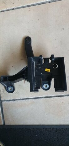 Polo 2G Side assist Houder Links 2G0907455A