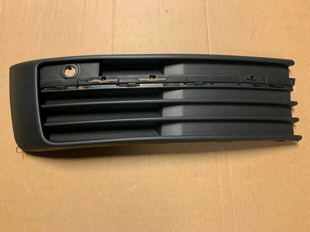 Geschikt voor Transporter 2016+ bumper rooster gat voor pdc links 7e5853683a