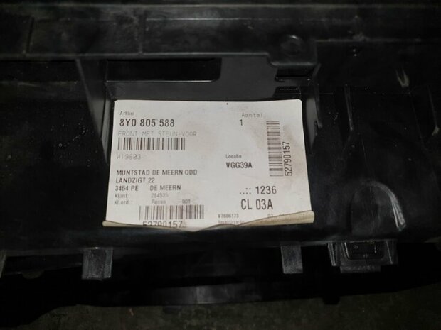 A3 8Y Voorfront 8Y0805588
