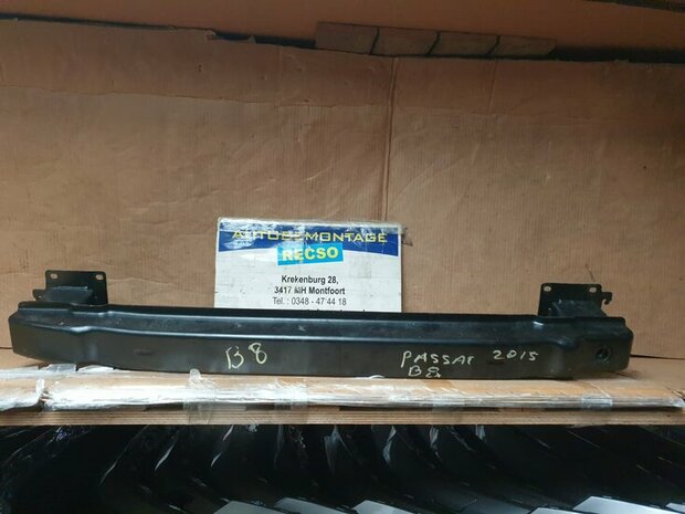 Passat B8 Bumperbalk Achterbumper 3G0807305