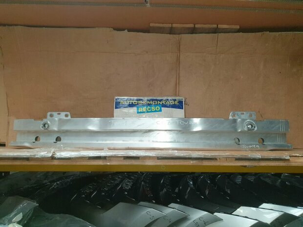 Touareg 7P Bumperbalk Achter 760807305