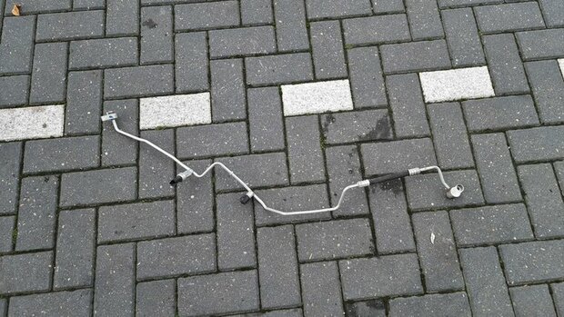 Up Mii Aircoleiding 1S0820741B