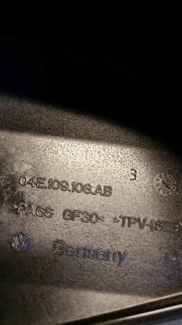 Caddy Golf Polo T-Cross tandriem kap 04E109108AB