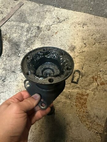 T4 Transporter ACV Steekas tussenas