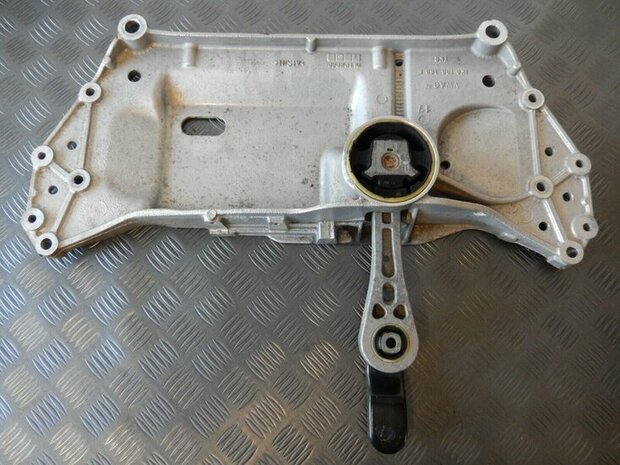Golf 5 a3 Subframe Aslichaam 1K0199369F