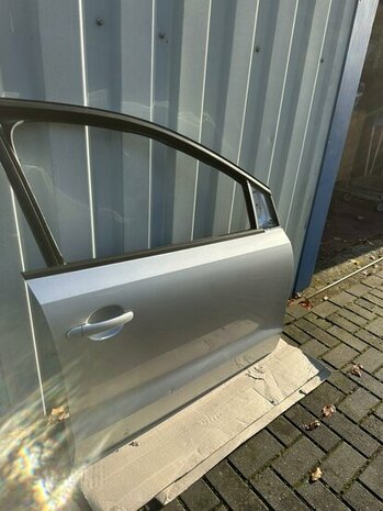 Polo 6R 6C Portier deur rechts voor zilver grijs LA7W
