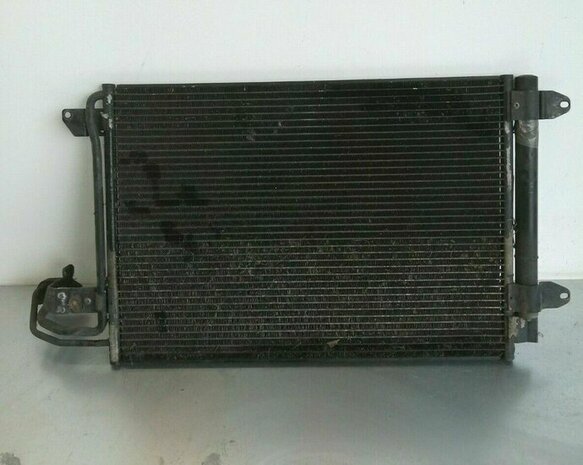 Airco CONDENSOR 1K0820411Q 1K0820411E