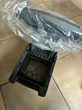 Leon Armleuning Armsteun arm steun zwart leer 5F0864207C