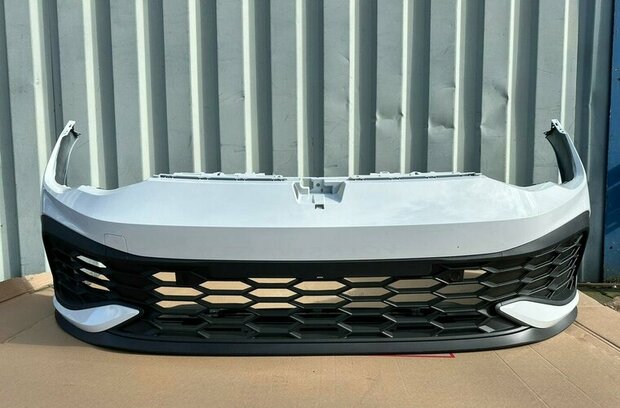 Golf 8 GTI voorbumper Clubsport 2020-2022 4xpdc wit R5