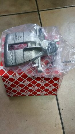 Geschikt voor Transporter T5 Remklauw links Achter Febi