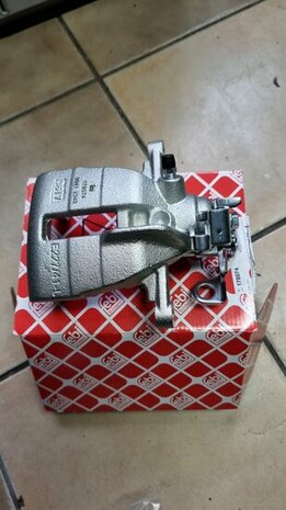 Geschikt voor Transporter T5 Remklauw links Achter Febi