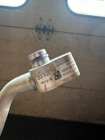 Caddy 2016 + Airco leiding koelmediumslang 2K1820743C