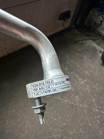 VAG Airco leiding koelmediumslang 5Q0816743D