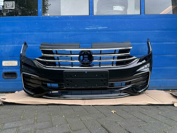 Geschikt voor Tiguan R Line Voorbumper Nieuw zwart gespoten