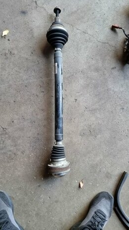 Caddy Aandrijfas rechts 2K0407272e