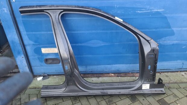 A4 Avant Snijdeel stijl A B Met Dorpel 8K9809840