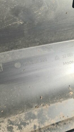 ID3 Ruitschachtafdichting rechts voor 10A837478B