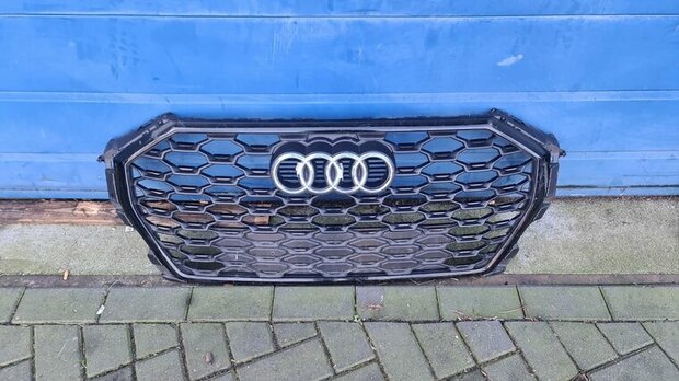 Q3 S Line Grille 83F853651B gebruikt