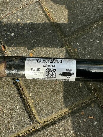 Aandrijfas rechts-achter 1EA501204G