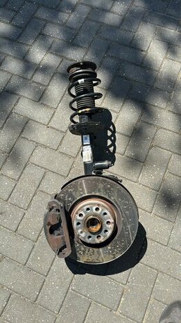 Tiguan Veerpoot Links Voor Compleet 5Q0407257A