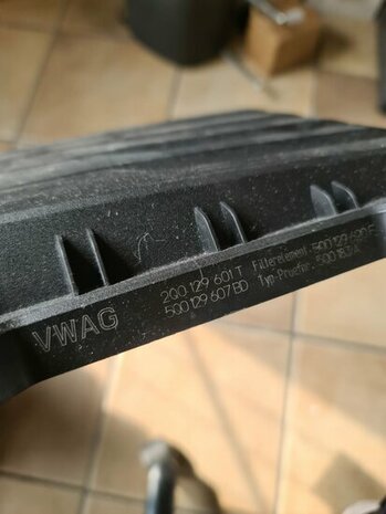 Luchtfilter deksel 5Q0129607BD 2Q0129601BT