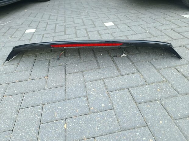 Q2 GA S Line Achterklepspoiler zwart LY9T 16 - 20 81a827933c
