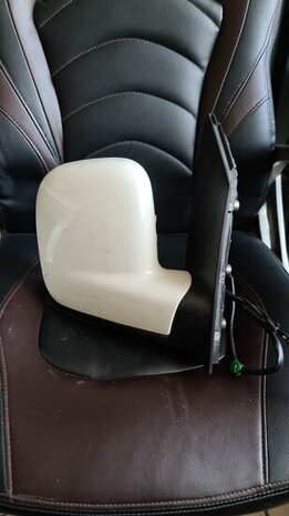 Caddy 3 4 Buitenspiegel rechts antenne gebruikt