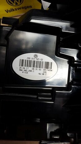 Tiguan R Line Led achterlicht Rechts Buiten 5NA945208C