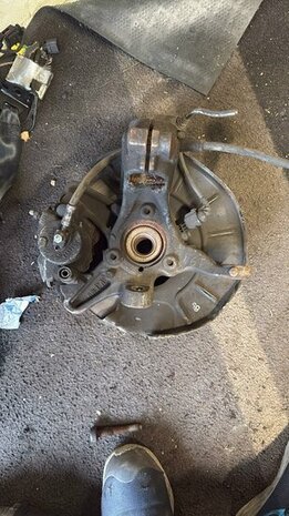 Polo 6R/6C A1 Wielophanging Fusee Veerpoot Rechts