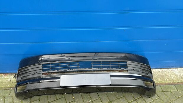 Transporter T6 Voorbumper zwart metallic 7E5807221D