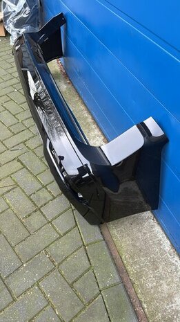 Caddy 5 achterbumper bumper 2020+ Origineel Gebruikt zwart