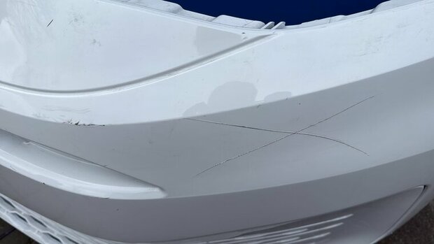 Caddy voorbumper bumper 2k7 2020+ wit Origineel Gebruikt
