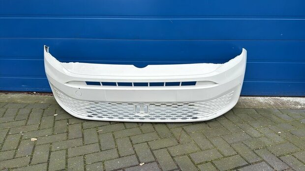 Caddy voorbumper bumper 2k7 2020+ wit Origineel Gebruikt 