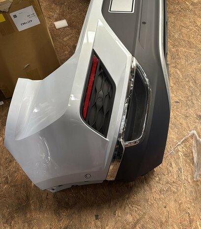 T Roc Achterbumper bumper LB9Z 6x pdc