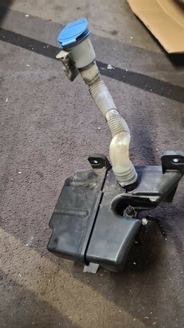 Golf 7 5G Ruitensproeiertank 