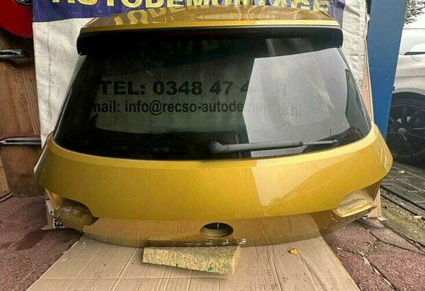 T-Roc T Roc Achterklep bagage in nette staat Goud