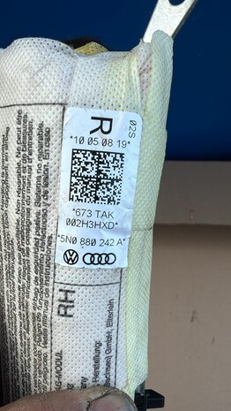 Tiguan 5N0 stoelairbag rechts voor 5N0880242A