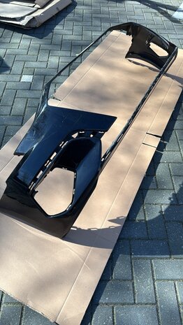 A3 8Y Voorbumper 8Y0807437