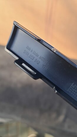 TIGUAN Achterbumper Sierlijst Rechts Zwart 5NN853842