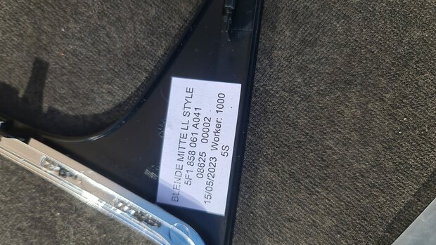 Seat Leon Dashboard Inleglijst Display 5F1858061A