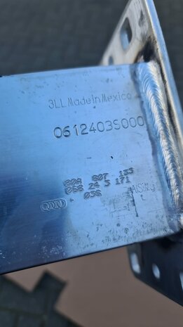 Bumperframe voor Audi Q5 80A807133