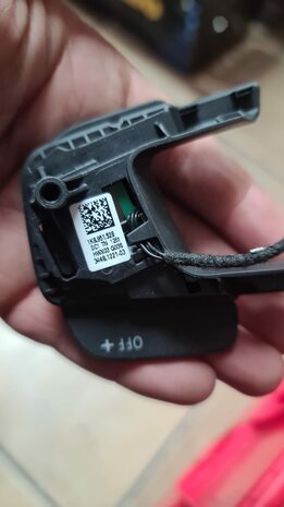 Volkswagen Polo 2G Beschermplaat bodem rechts 2Q0825102A