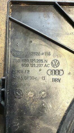 Koelluchtventilator + Behuizing 5Q0121205N 5Q0121207AC